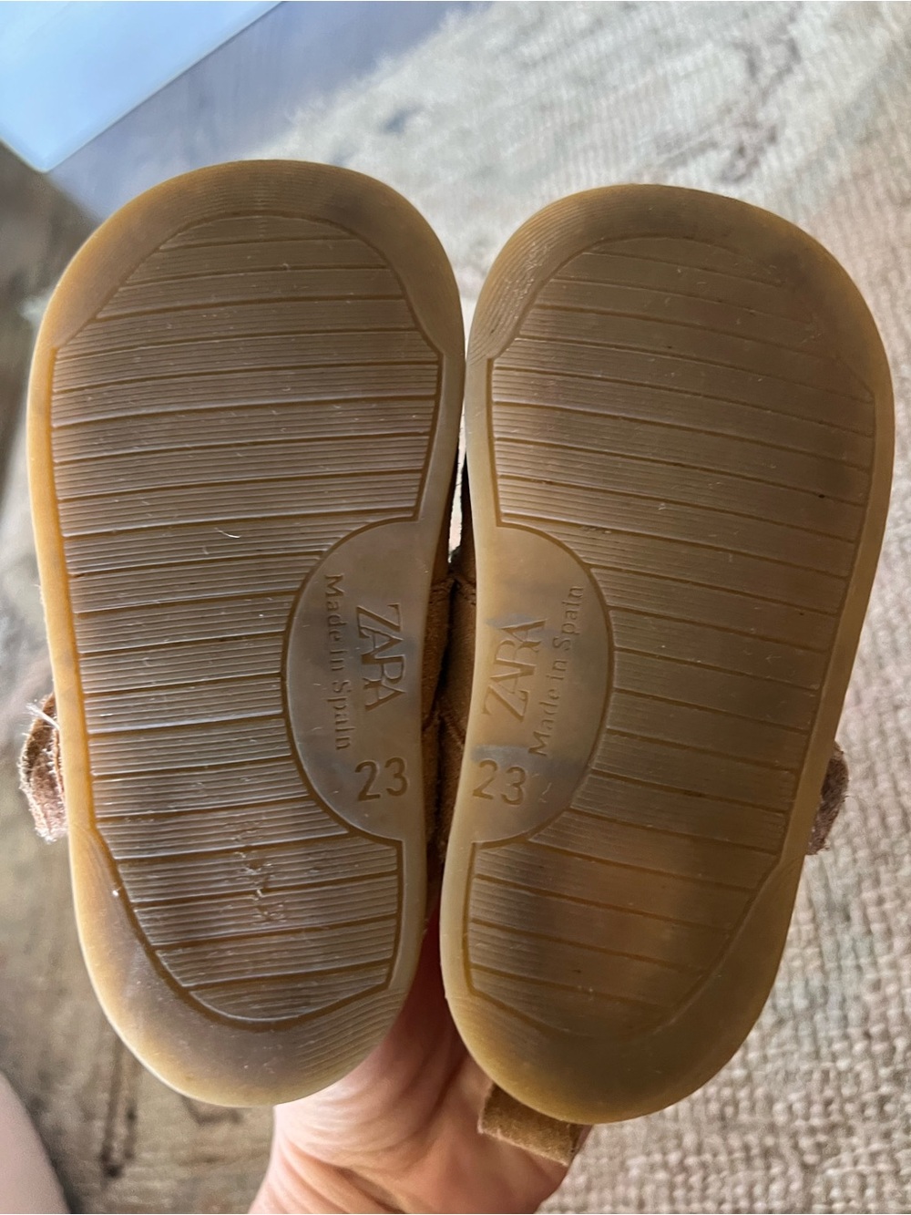 Zara Girls Suede Moccasin T-Strap Shoes in Tan Size Eur 23 - Picture 4 of 4